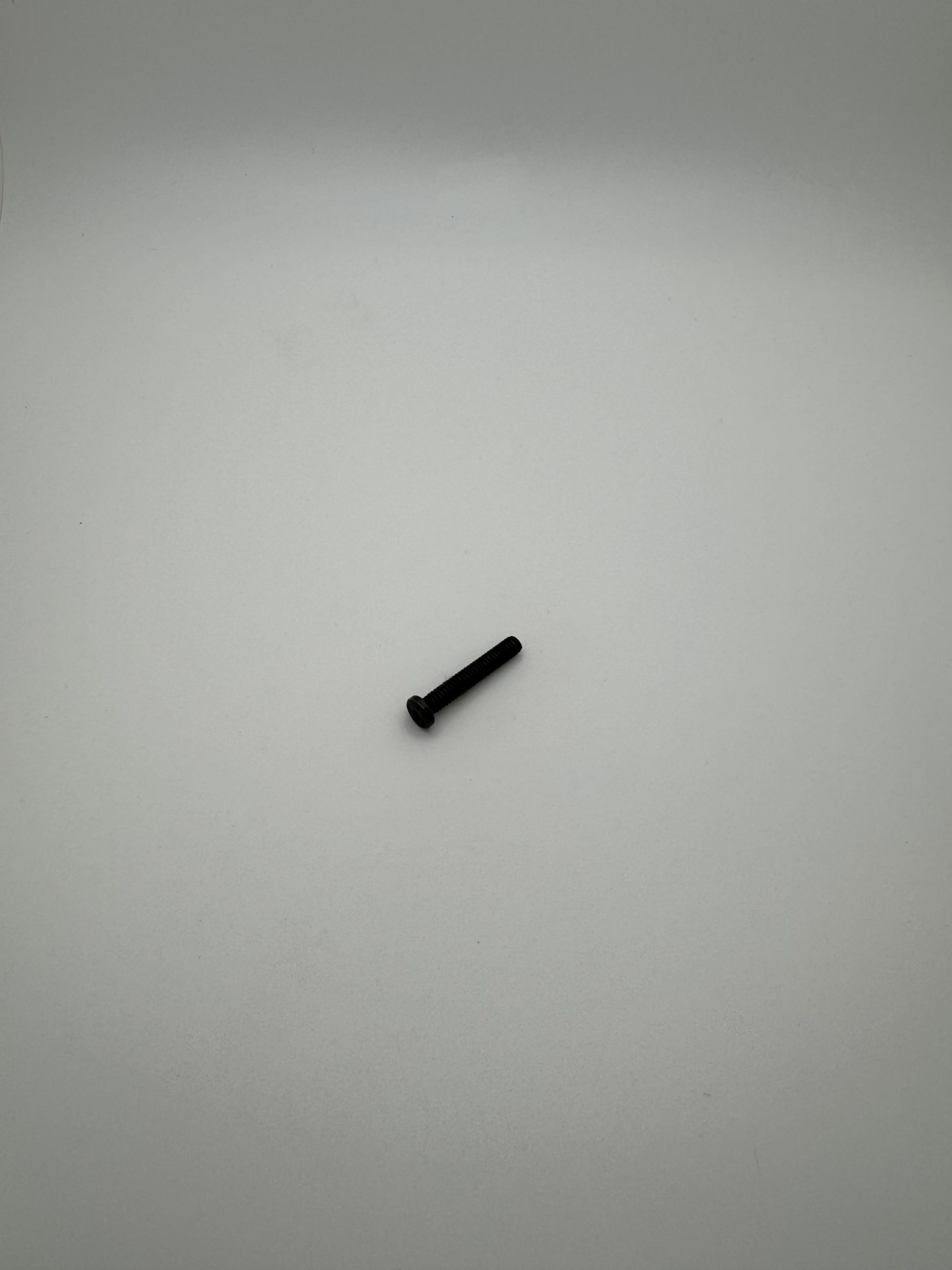 Screw,8-32X1.00,Socket Hd,Black Oxide,w/Patch