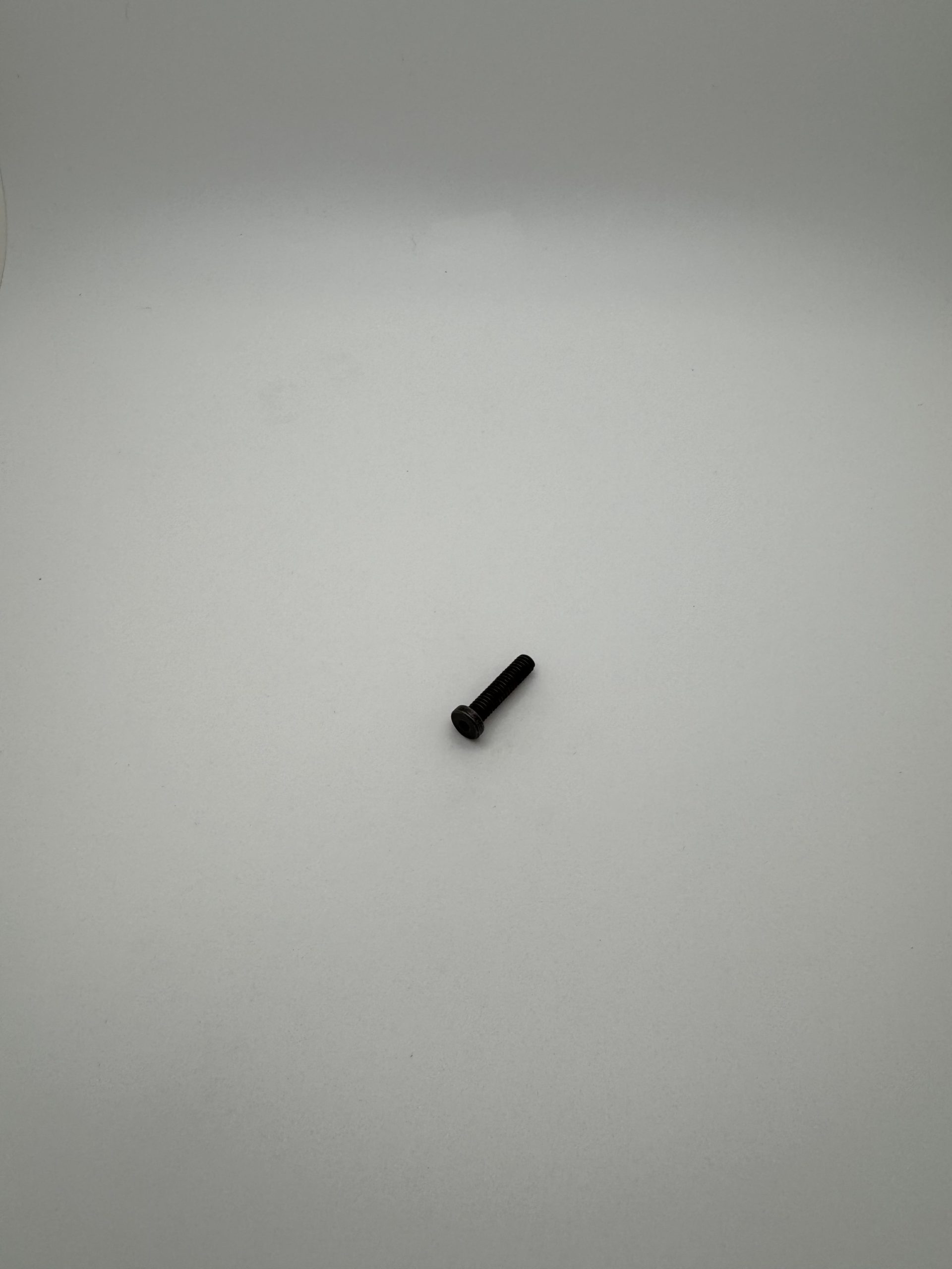 Screw,8-32X0.75,Low Socket Hd,Black Oxide,w/Patch