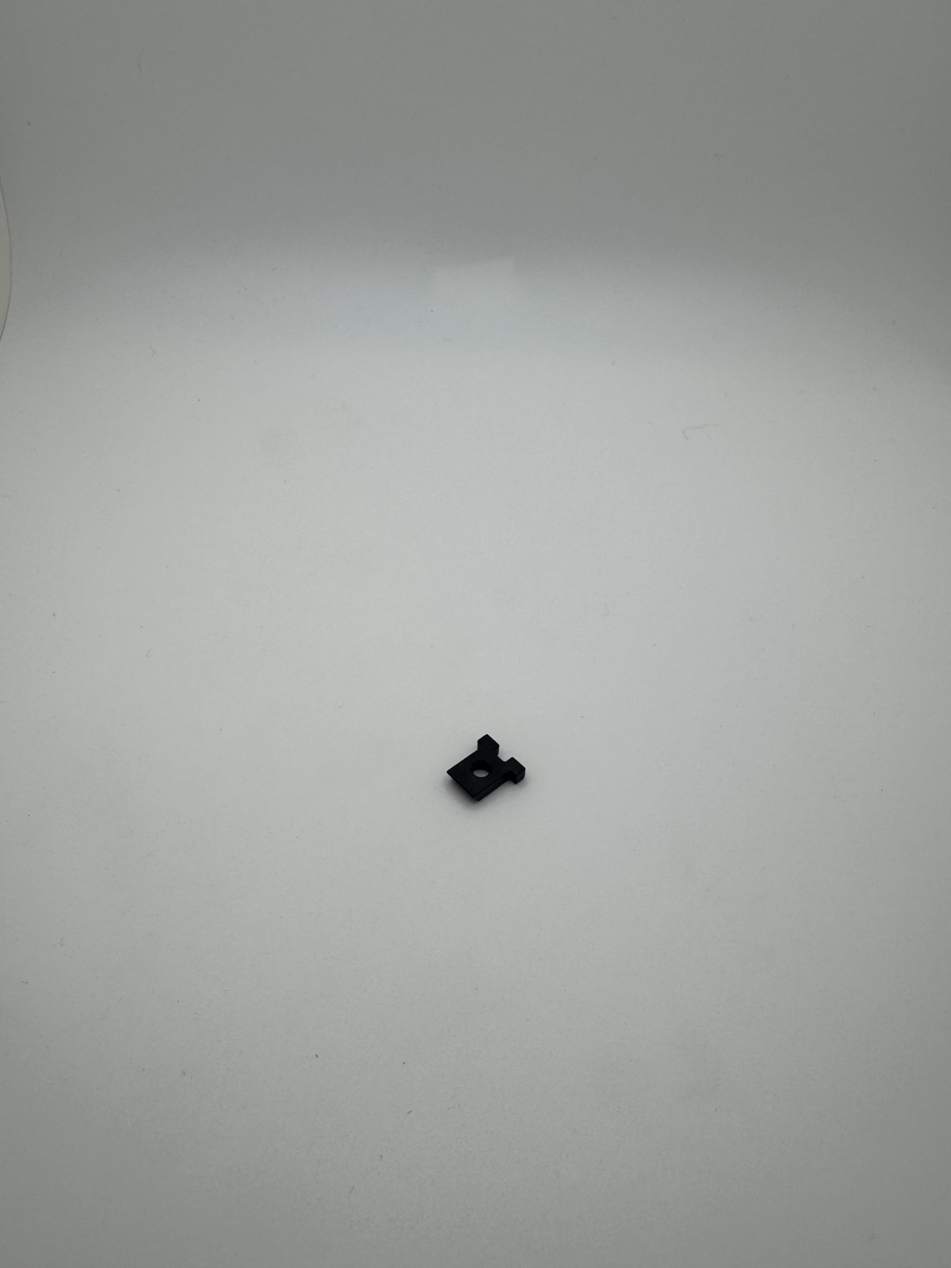 0131713 Rev B,Battery Cap Latch,Invictus