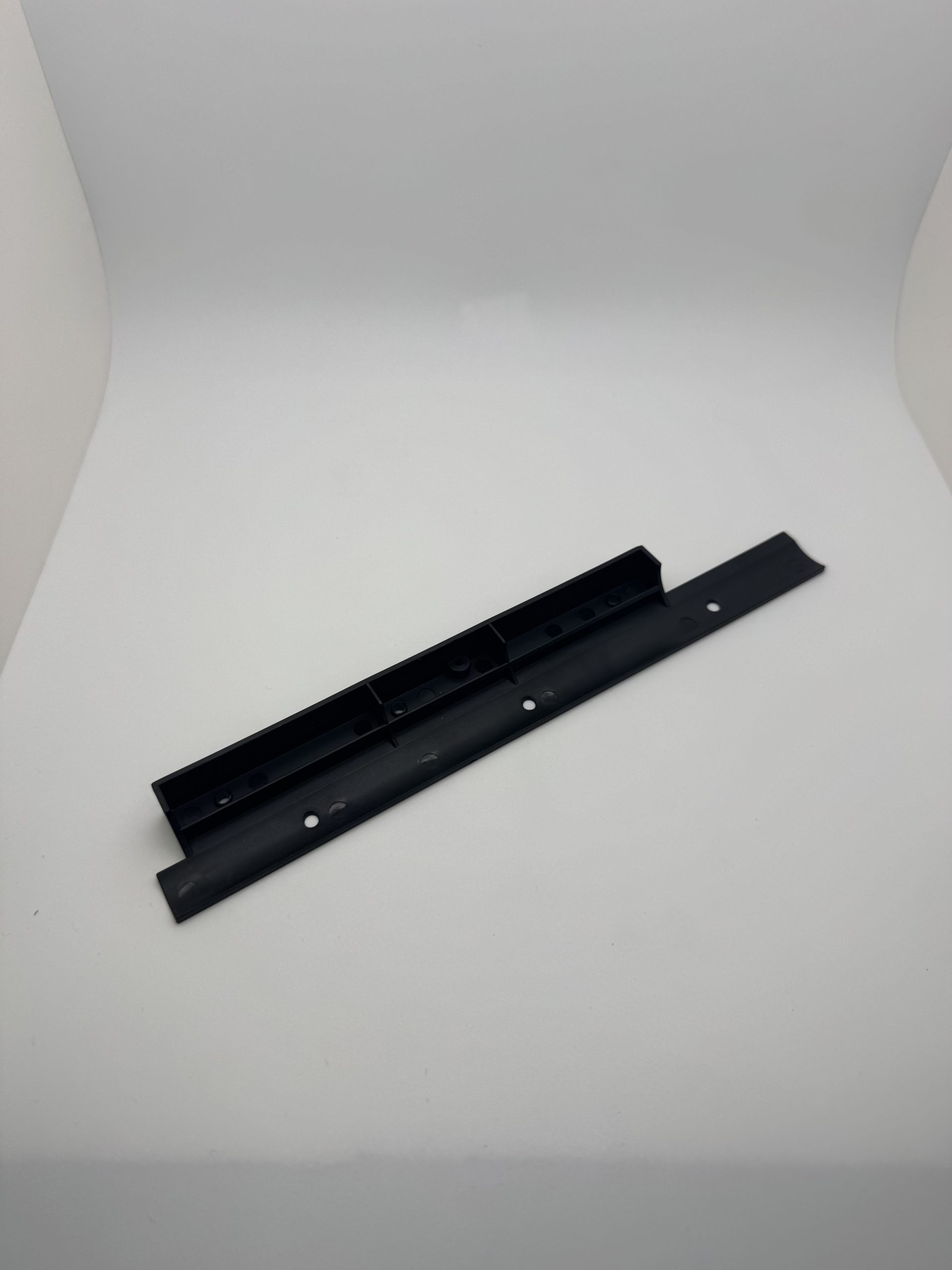 0131718 Rev B,Health Board Bracket,Left,Invictus