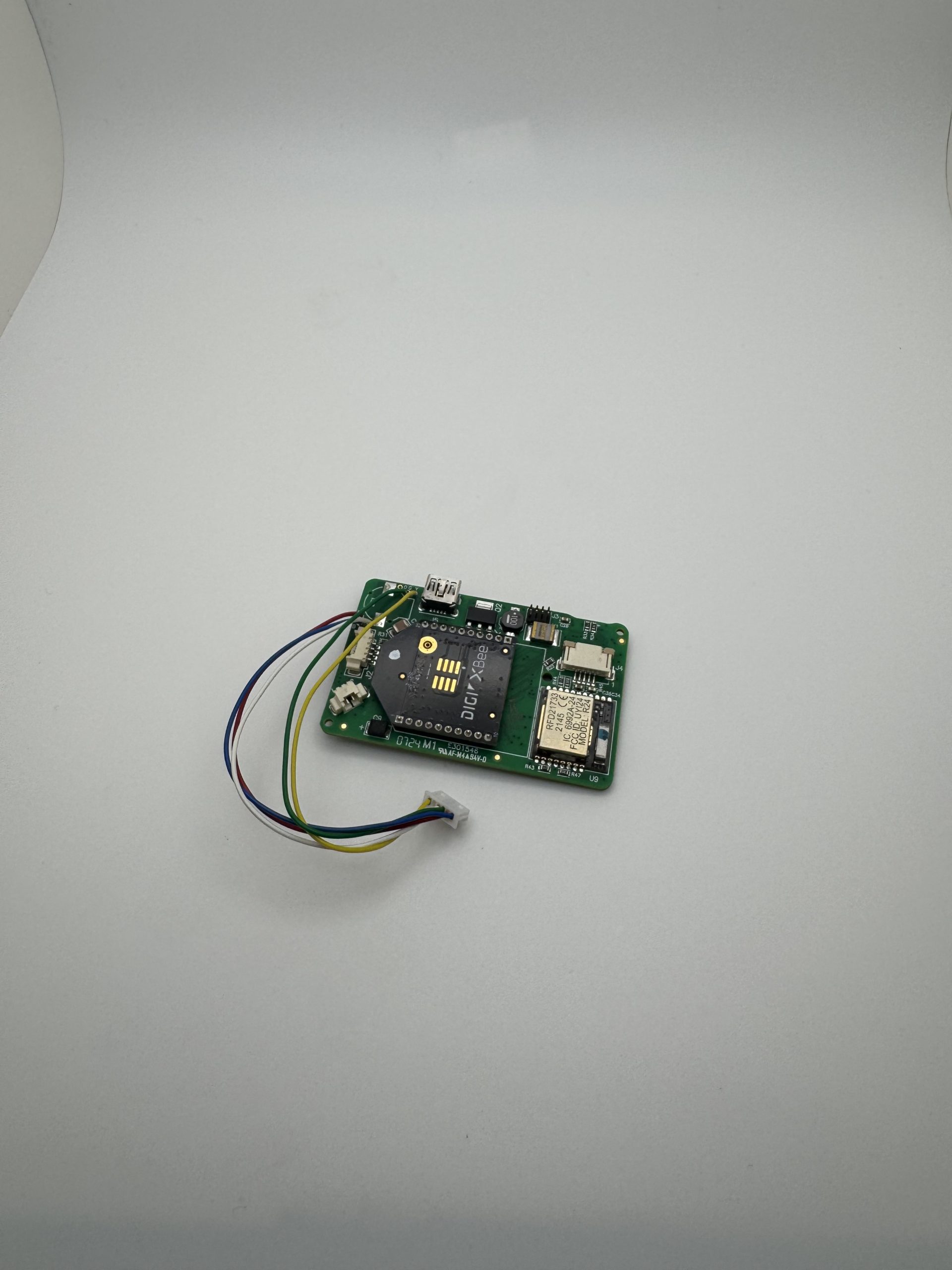 900-0111437 Rev 01;Wireless Dominator Main Bd;R