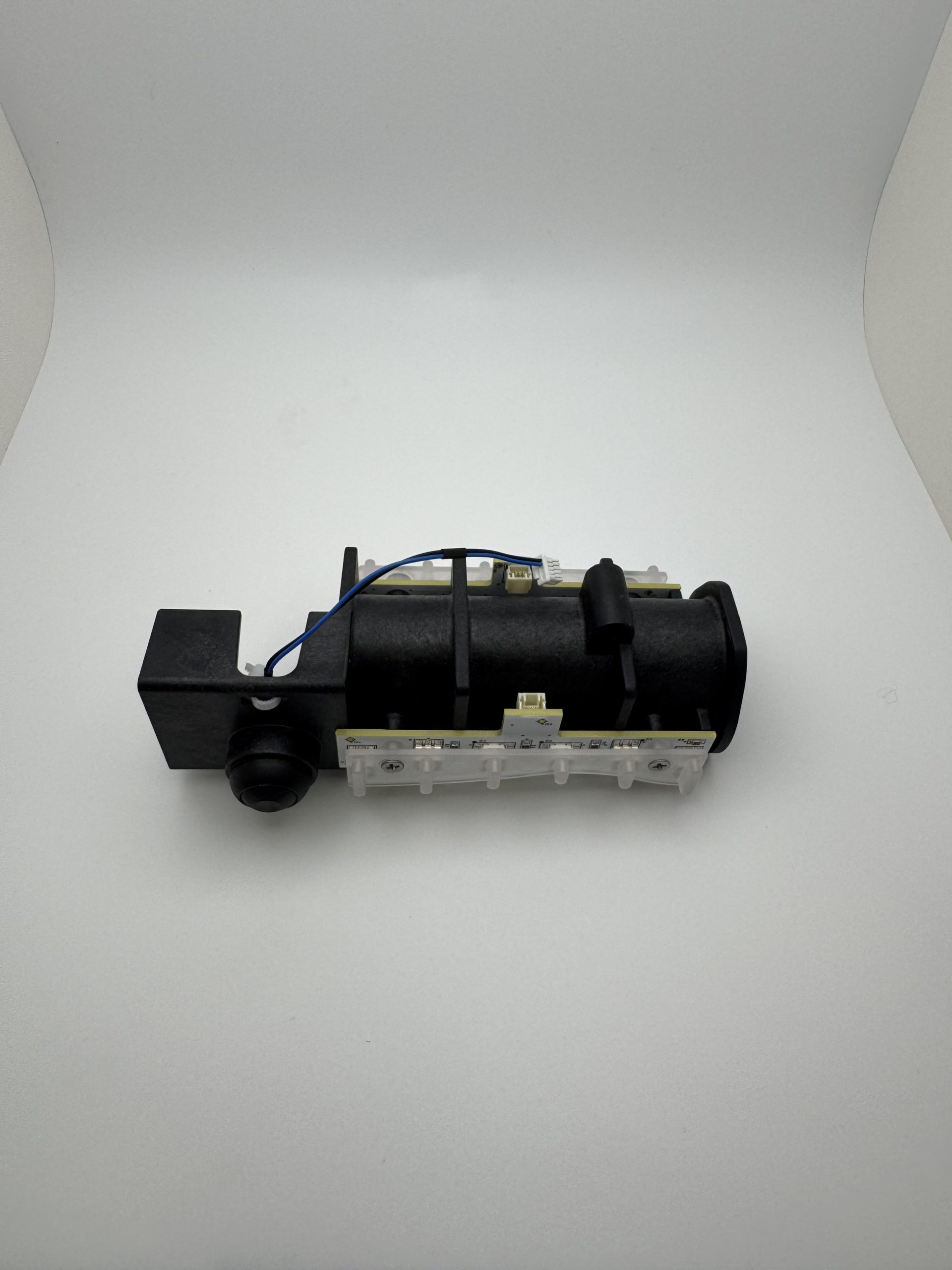 900-0131717 Invictus Grip Assy