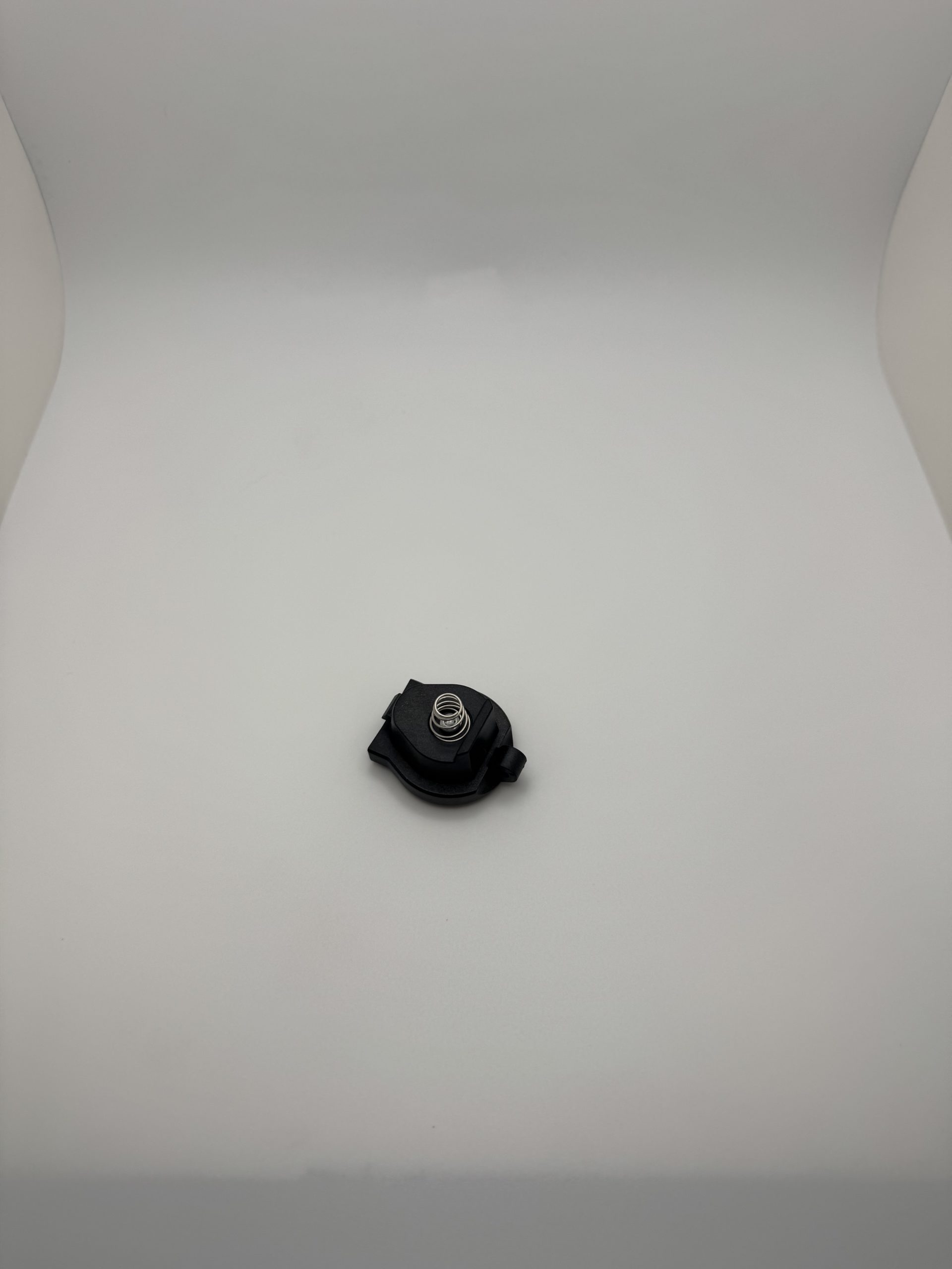 900-0135050 REV 00,BATTERY CAP ASSY,ROHS